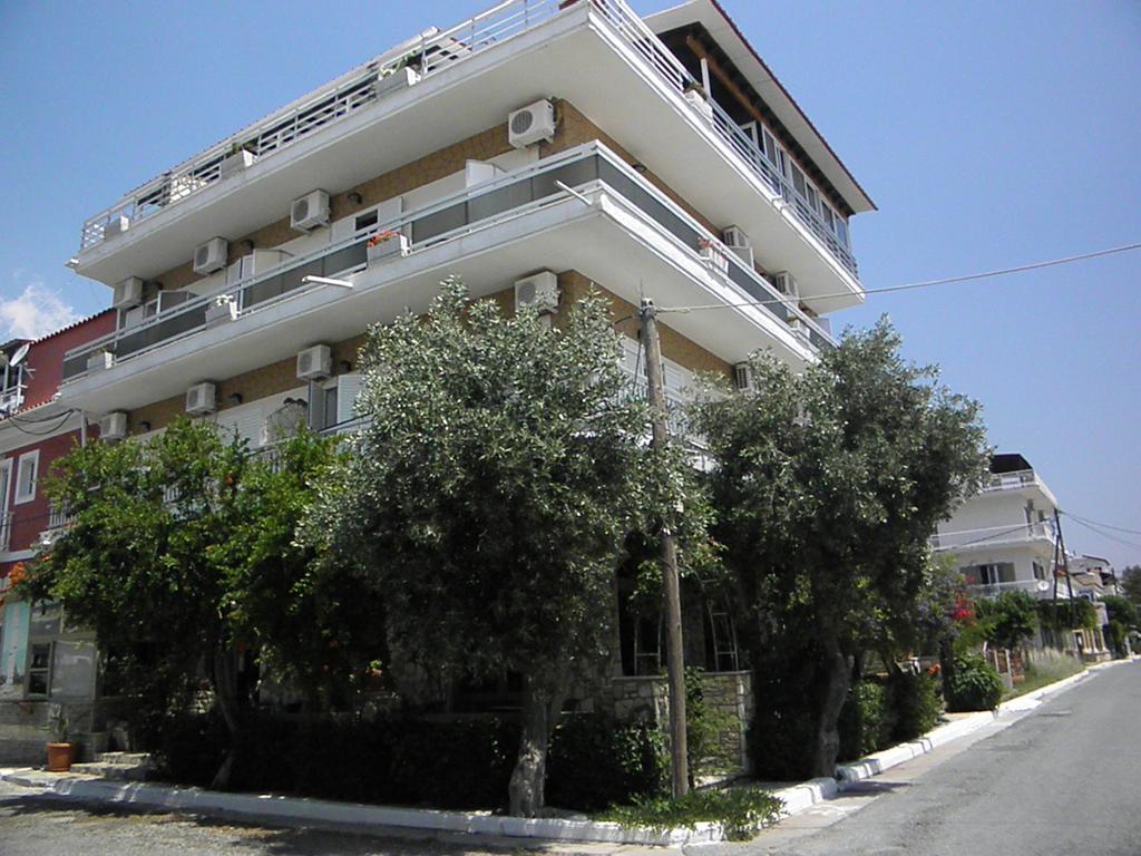 Hotel Venetia Ireo  Bagian luar foto