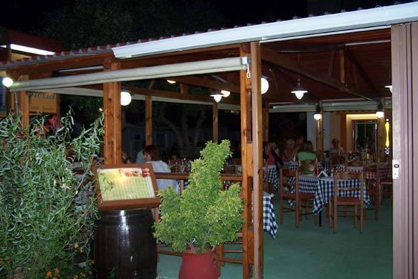 Hotel Venetia Ireo  Bagian luar foto