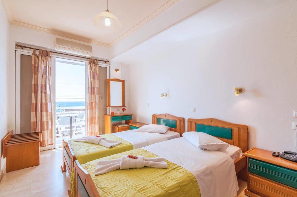 Hotel Venetia Ireo  Bagian luar foto